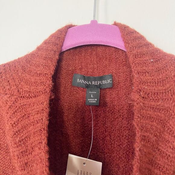 NEW Banana Republic Burnt Orange Alpaca Blend Envelope Hem Sweater Vest Large - Picture 2 of 5